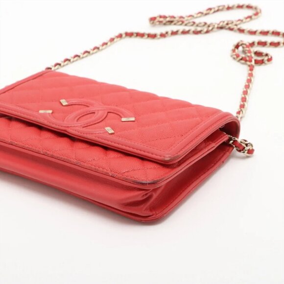 Chanel CC Logo Filigree Caviar Skin Chain Wallet Bag Red - Picture 3 of 15